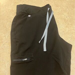 Figs black large joggers